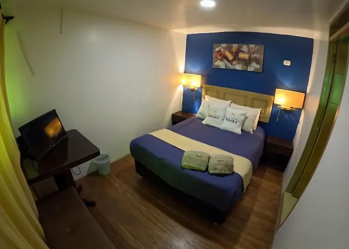 Santa Ana Garden House ホテル 2*