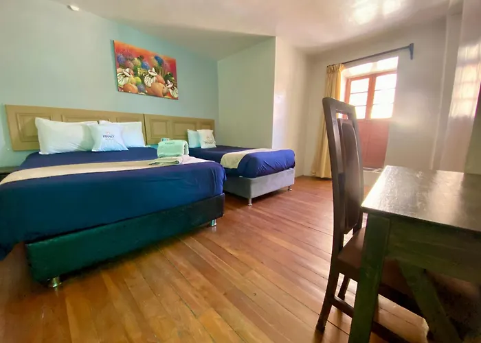 Santa Ana Garden House